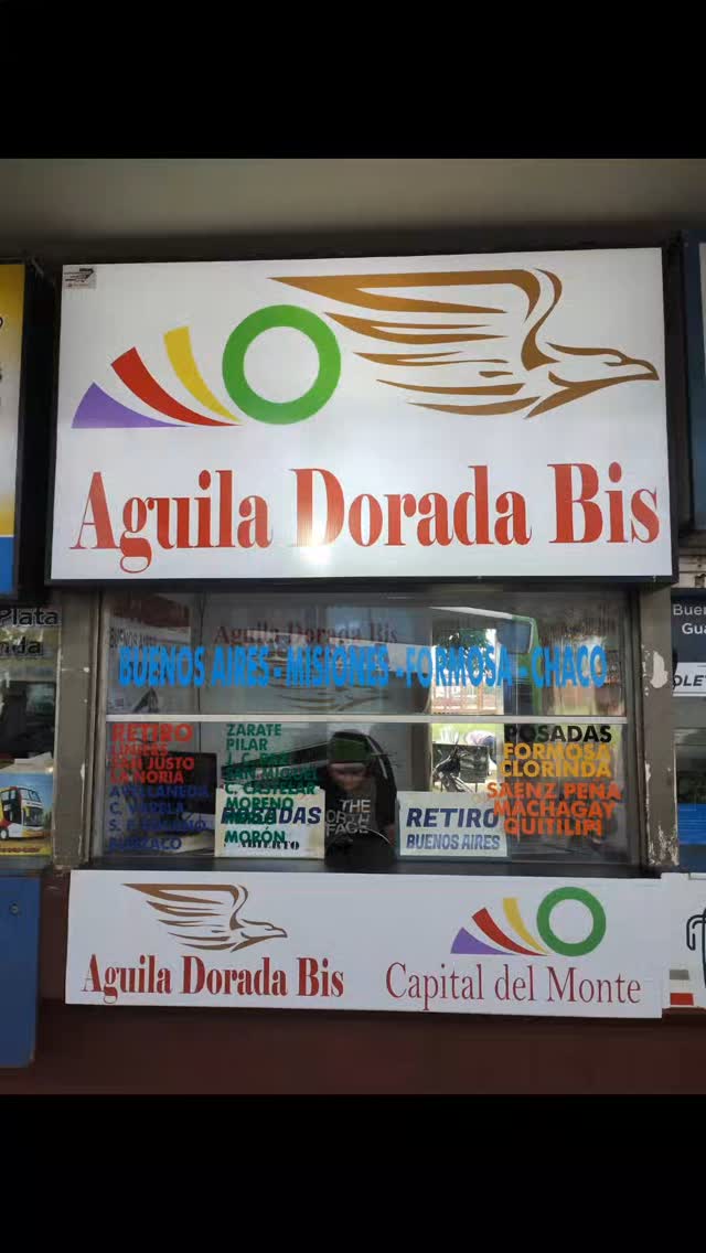 TERMINAL DE ÓMNIBUS: Aguila Dorada Bis Terminal de Corrientes