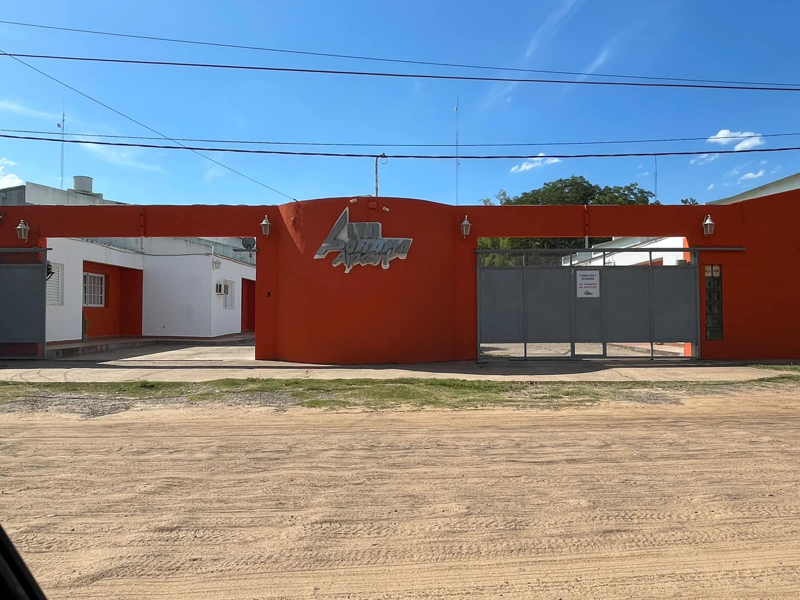 HOTEL: ALTO PARANÁ APART