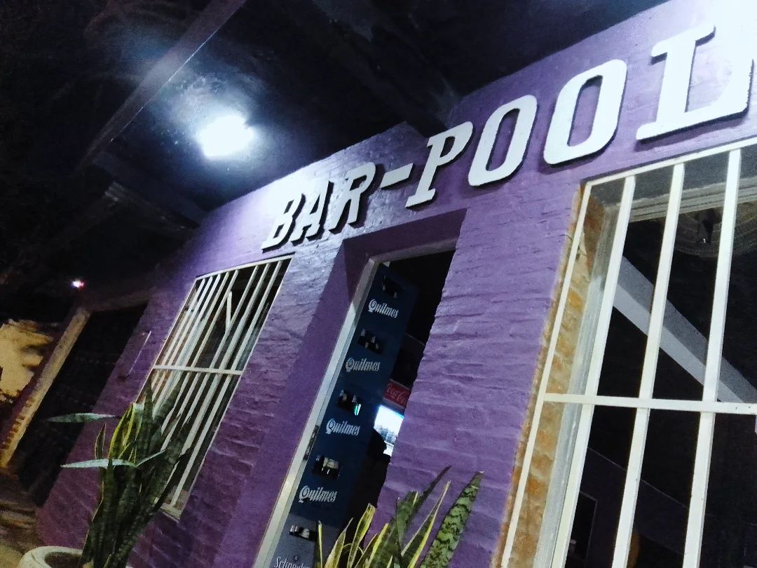 BAR: Paso Bar Pool